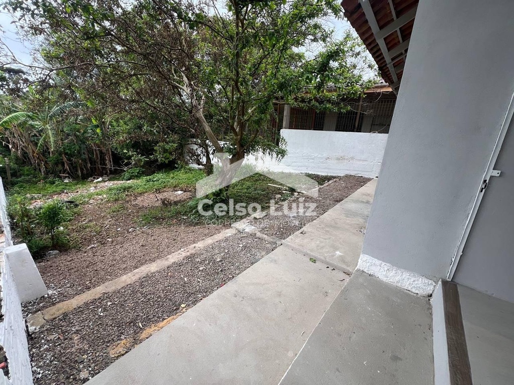 residential-/-home-2-quartos-cecilia-viamao-rs